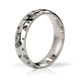 High quality cock ring of 100% chirurgical stainless steel in a rounded shape.