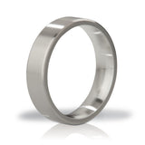 High quality cock ring of 100% chirurgical stainless steel in a squared shape.