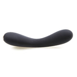 Perfectly contoured, pleasingly versatile – super-smooth Uma provides sensational, deep vibrating stimulation outside or inside, together or solo. 